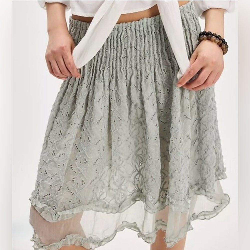 Free People Sanderson Midi Tea Skirt, Sky Grey, NWOT, Women’s Size XS/S - Picture 3 of 10